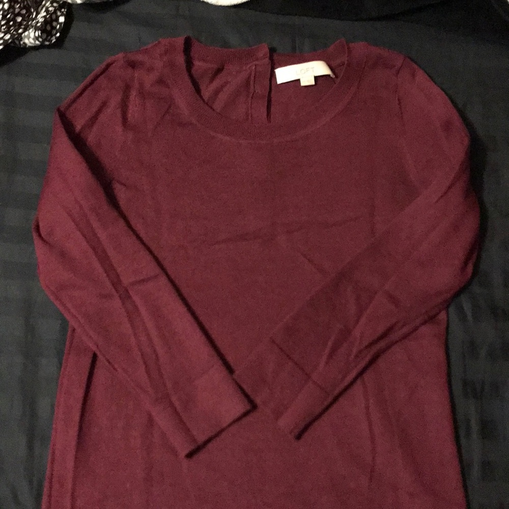 Loft lightweight, 3/4 sleeve, button back sweater